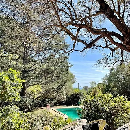 Holiday home Le De Fontsainte