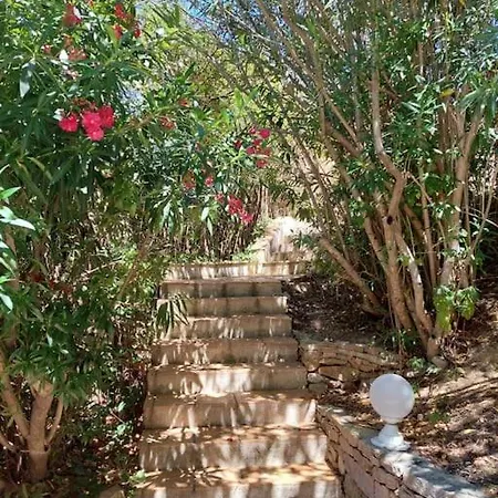 Holiday home Le De Fontsainte *