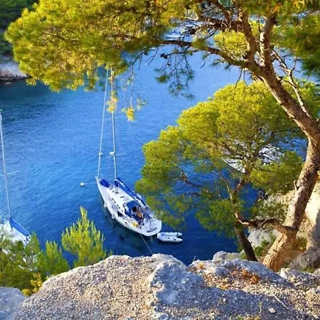 Holiday home Le De Fontsainte